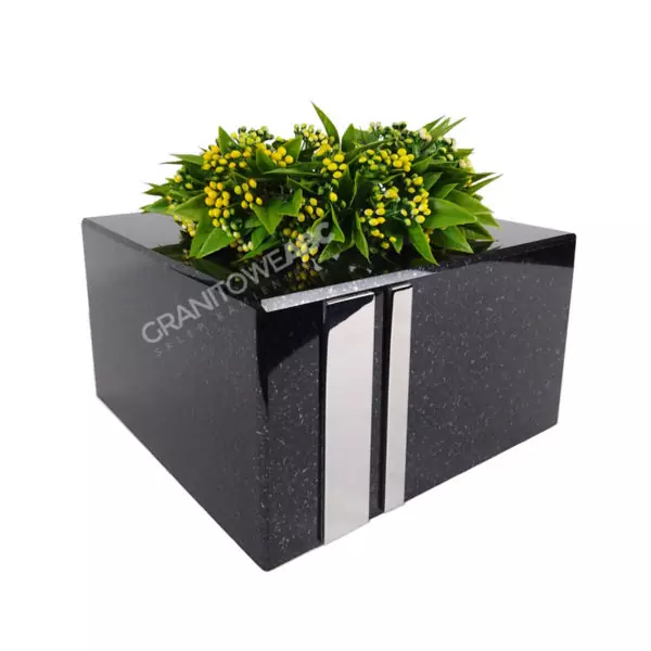 kwadratowa misa granitowa nagrobna MK003 - obrazek 3