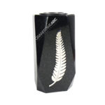 wazon granitowy nagrobny diament WKB001